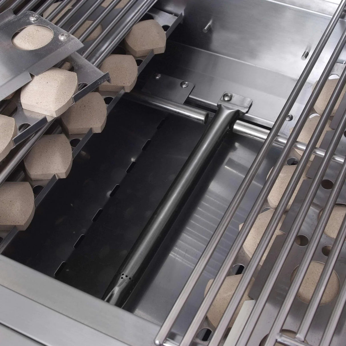 RCS Premier Series 32-Inch 4-Burner Built-In Stainless Steel Gas Grill w/ Rear Infrared Burner | Propane or Natural Gas RJC32A(L)