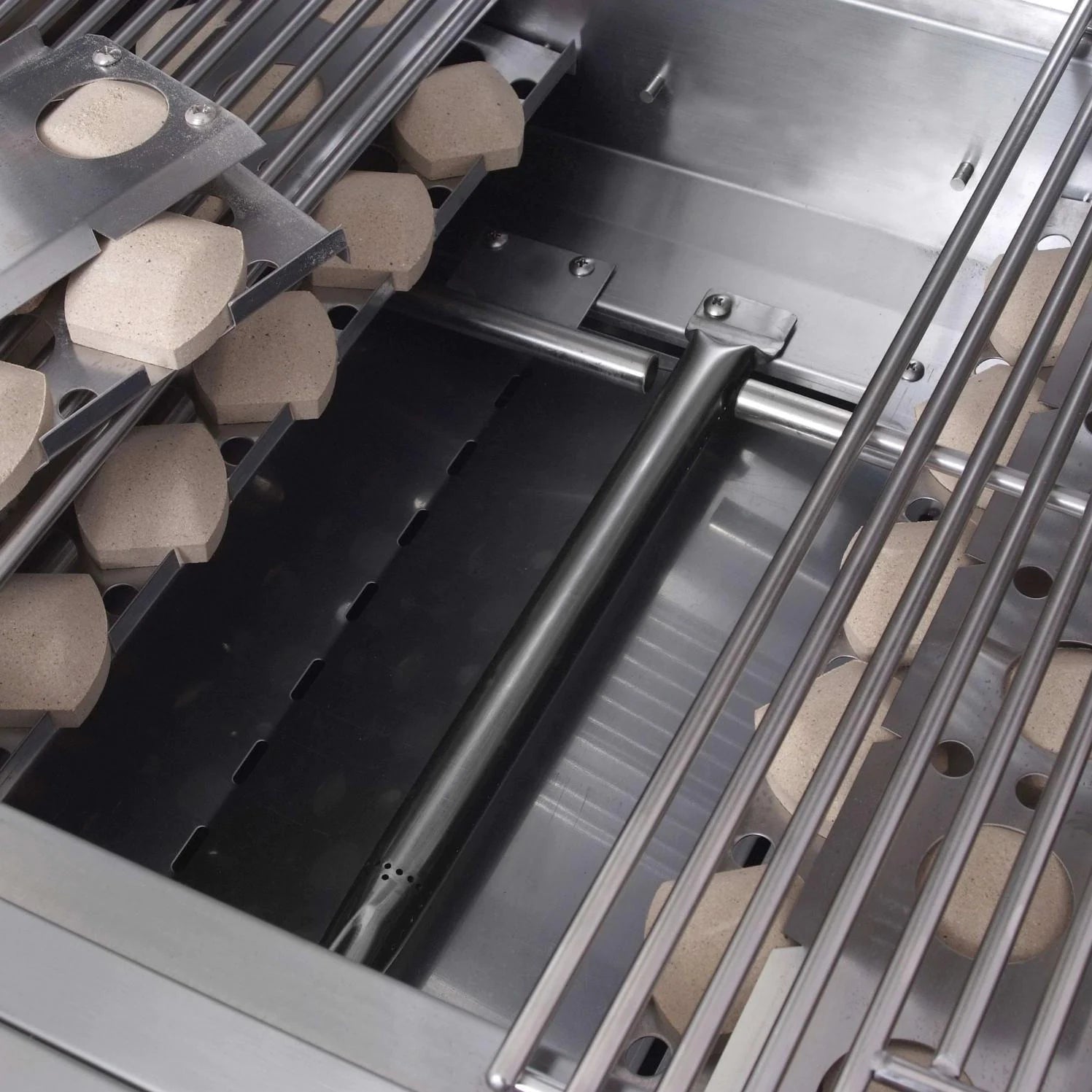 RCS Premier Series 32-Inch 4-Burner Built-In Stainless Steel Gas Grill w/ Rear Infrared Burner | Propane or Natural Gas RJC32A(L)