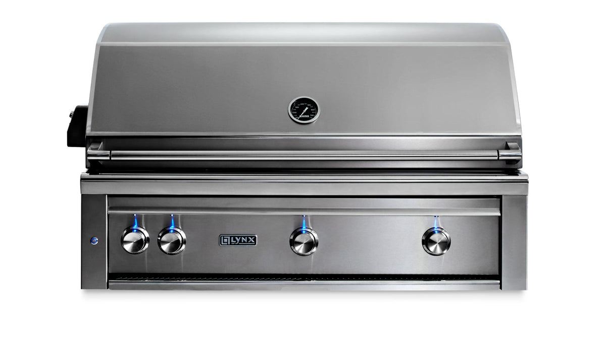 Lynx L42R-3 42-inch stainless steel built-in gas grill with rotisserie and closed hood