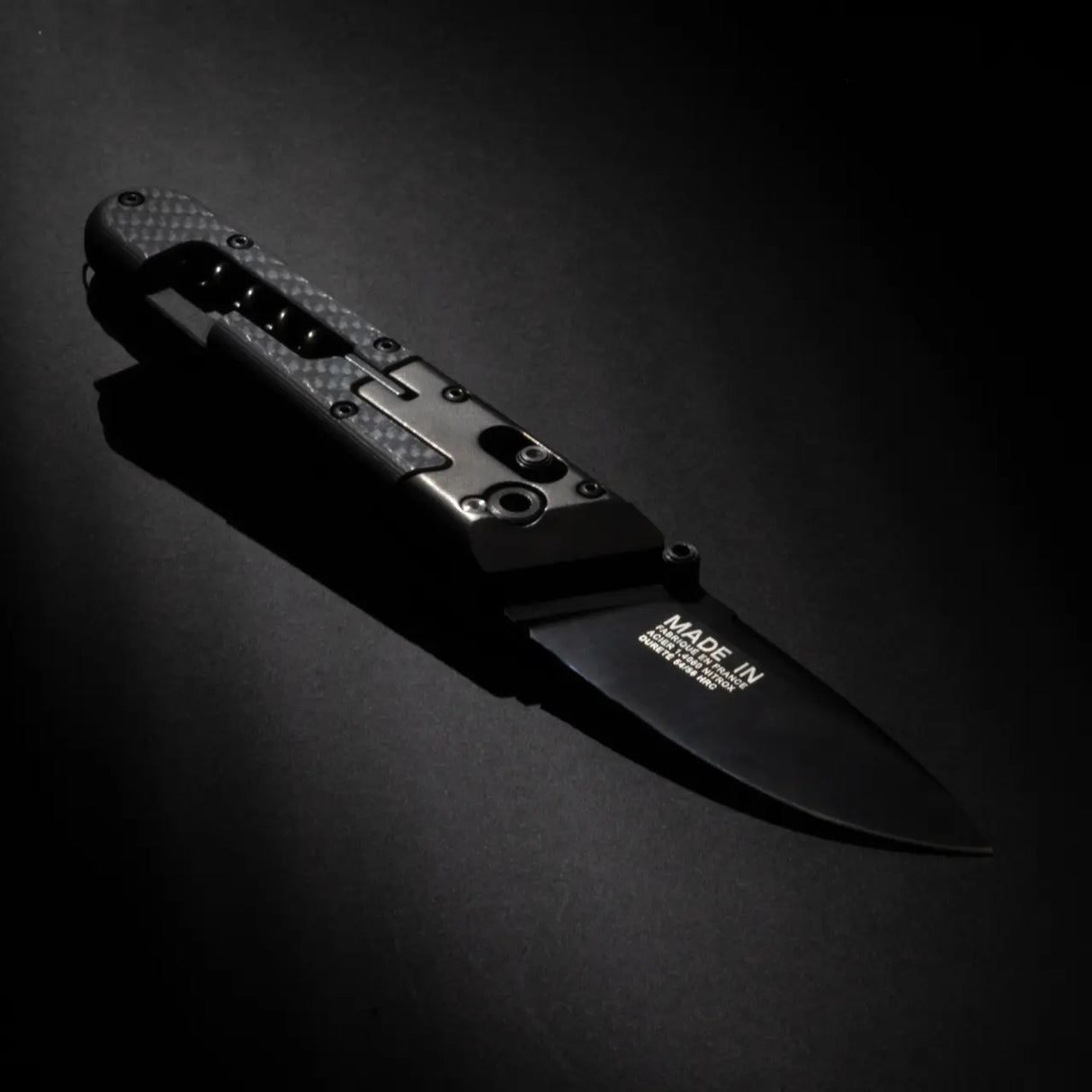 Made In Pocket Utility Knife Carbon Fiber PVD