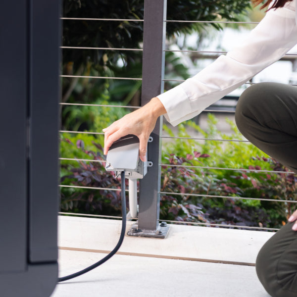 Current Model G Dual Zone Grill with Cabinet, Onyx