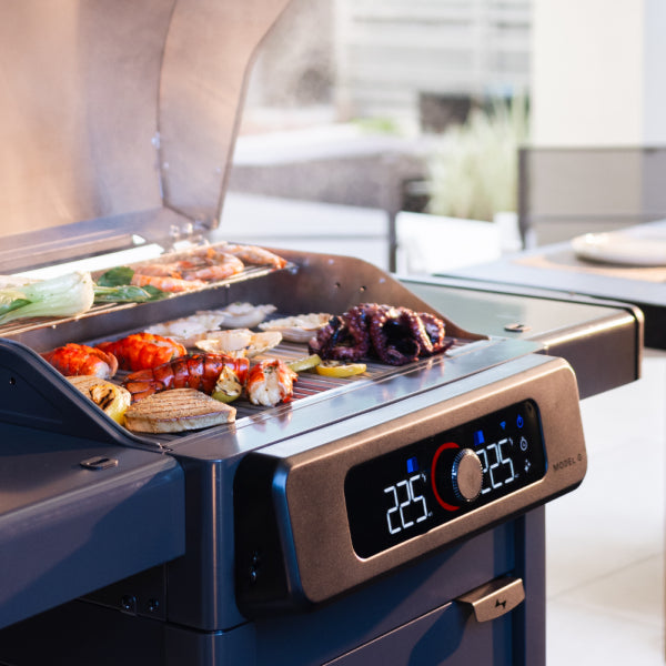 Current Model G Dual Zone Grill with Cabinet, Onyx