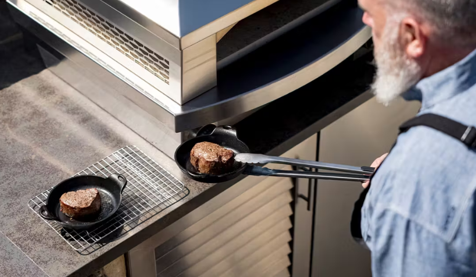 AFPO-C Countertop Artisan Fire Pizza Oven