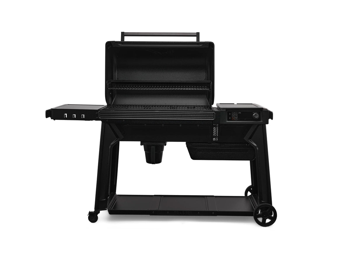 Traeger Woodridge Pro Wood Pellet Grill | TFB97JLH