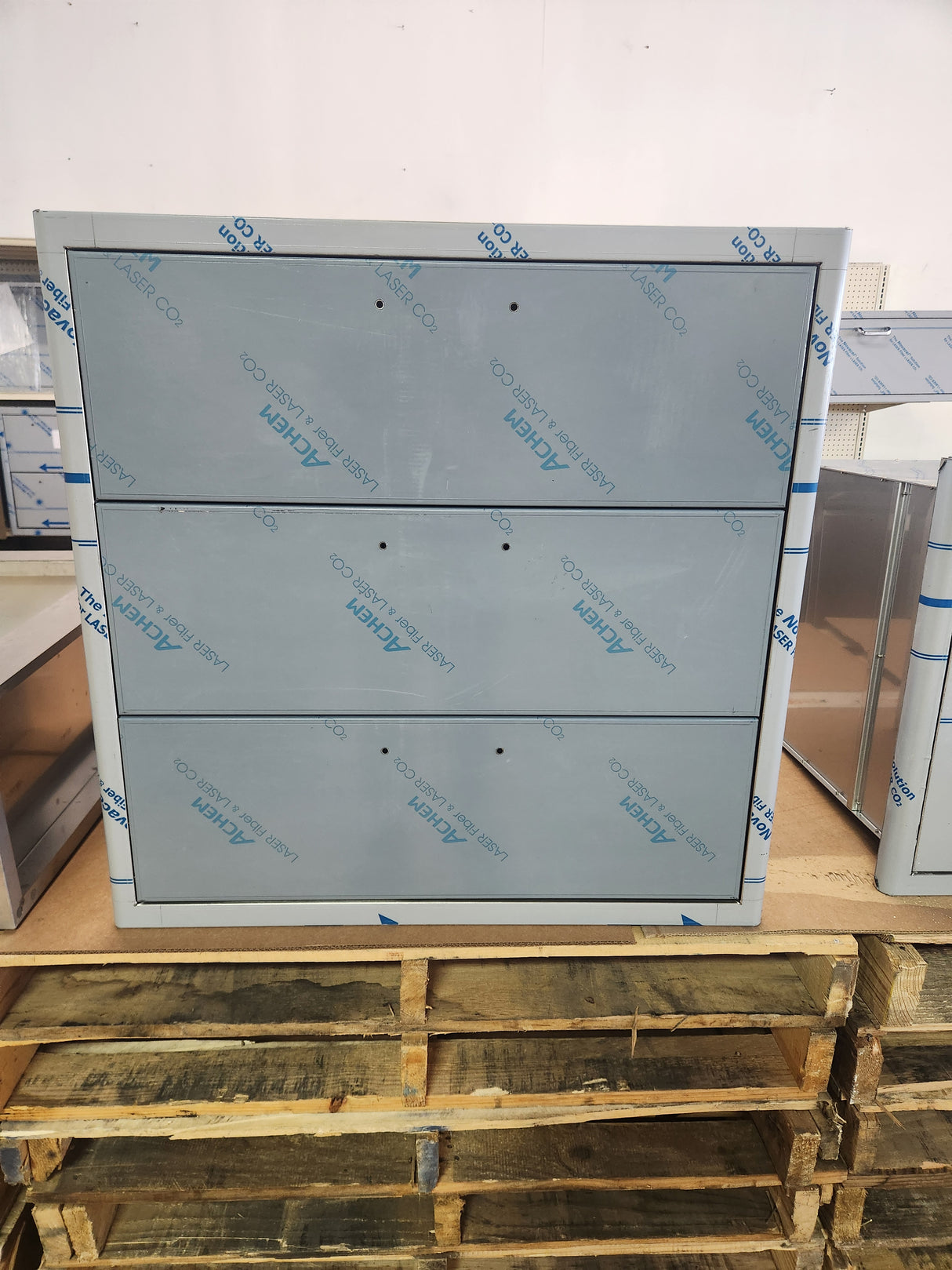 *OPEN BOX* Blaze Extra Wide Triple Access Drawers BLZ-30W-3DRW-LT