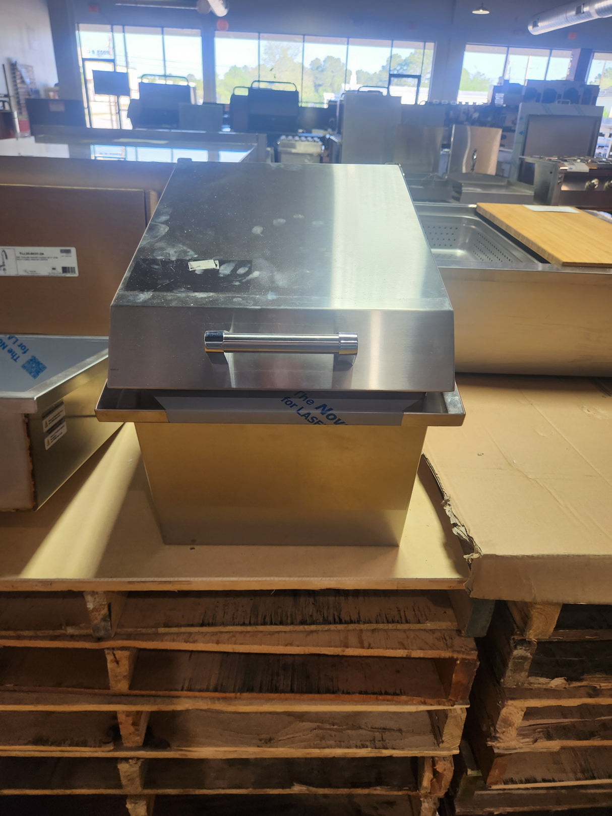 *Open Box* Delta Heat 15" Drop-In Cooler