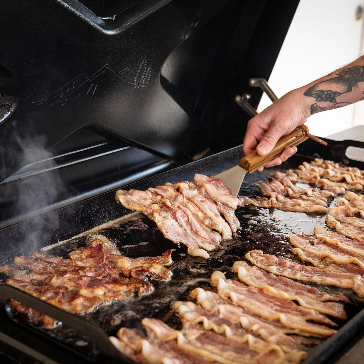 Traeger Flat Top Essential Bundle BAC733