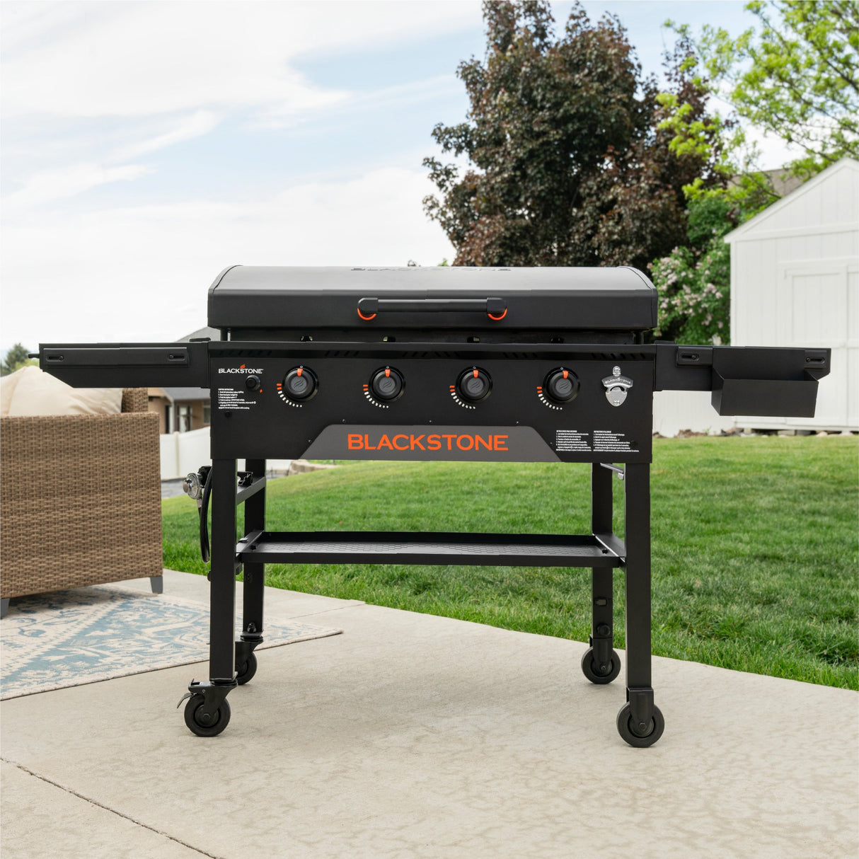 Blackstone 36” Griddle with Hood 2322