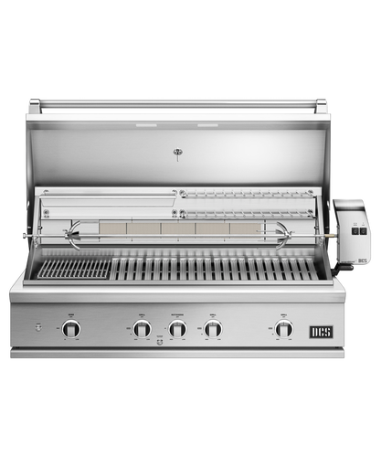 DCS Series 9 48-inch infrared built-in gas grill BE1-48RCI, lid open