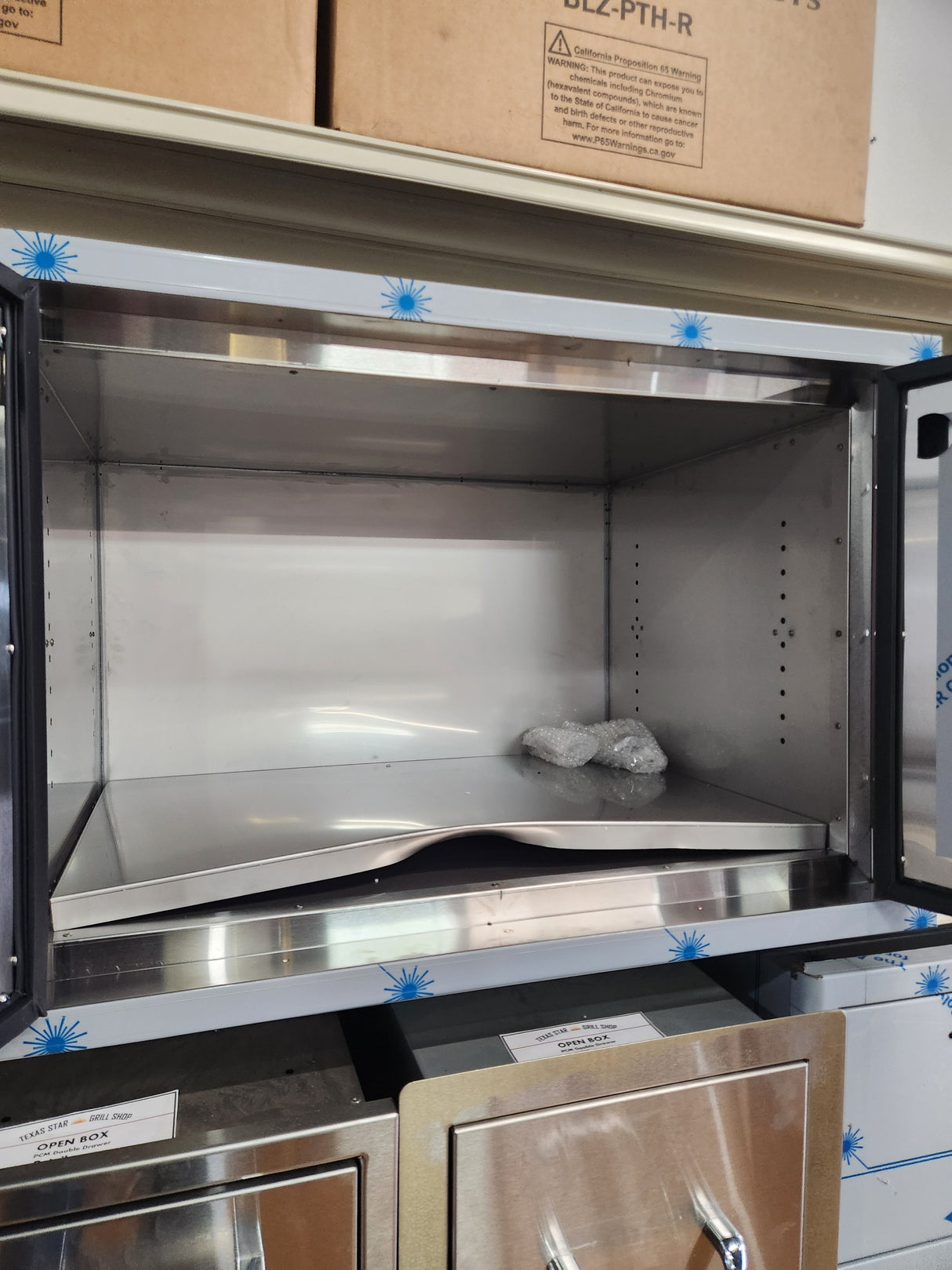 *OPEN BOX* PCM 260 Series 32-Inch Sealed Dry Storage Pantry With Shelf  BBQ-260-DRY-STG