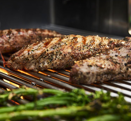 Grilling steaks and asparagus on Weber Genesis SP-S-325 grill