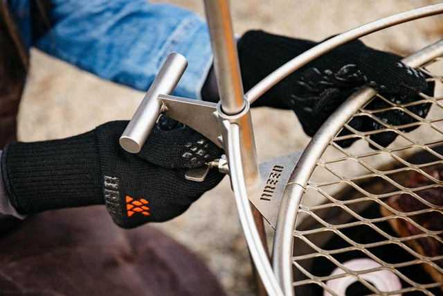 Breeo Grilling Gloves - Texas Star Grill Shop BR-FROS-BKCO