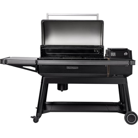 NEW! Traeger Ironwood XL Freestanding Wood-Fired Pellet Grill | TFB93RLG - Texas Star Grill Shop TFB93RLG